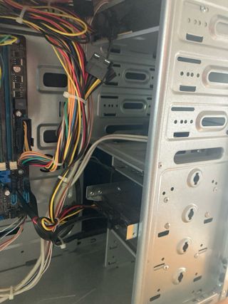 ordenador torre Intel I3