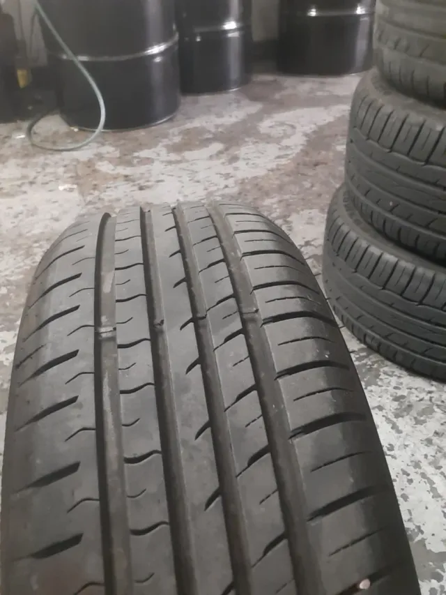 Neumático 185/60 R15 88H