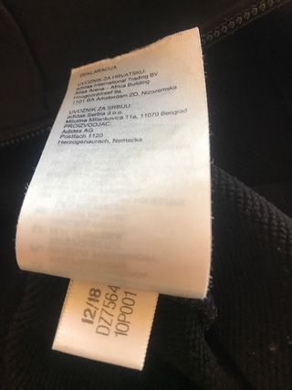 Chaqueta Adidas negra Talla S cremallera