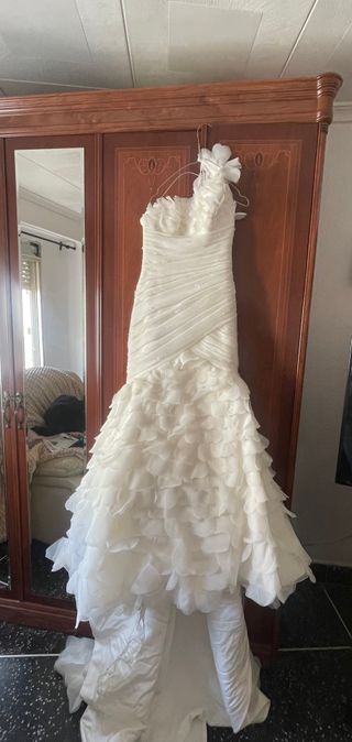 Vestido de Novia Blanco. Cuerpo sirena