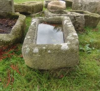 Pilón Rústico de Granito 108x66x39