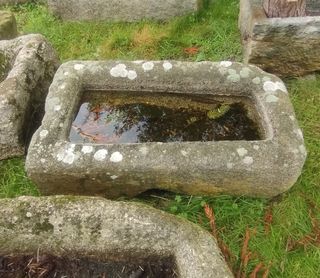 Pilón Rústico de Granito 108x66x39