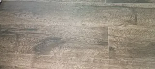 Suelo porcelánico rectificado