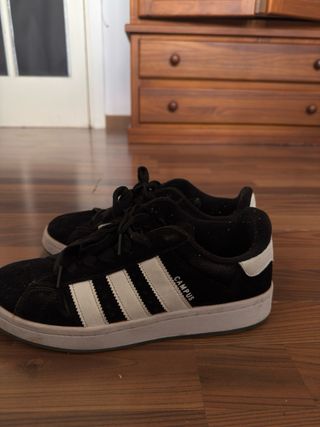 Adidas Campus Negras Talla 42