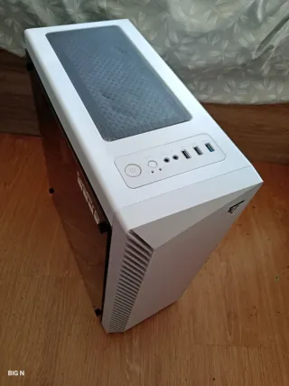 Ordenador Gaming Ryzen 5 GTX 1650 16GB DDR4