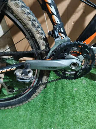 Bicicleta de Montaña Razesa Naranja de Carbono