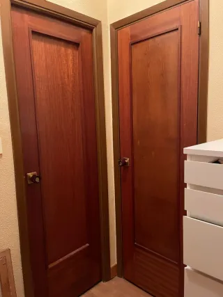 9 Puertas madera con y sin vidriera