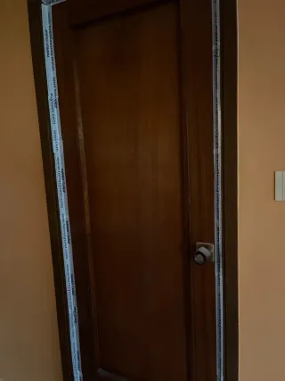 9 Puertas madera con y sin vidriera