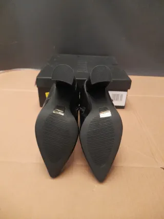 Botines RAID negros tacón cremallera