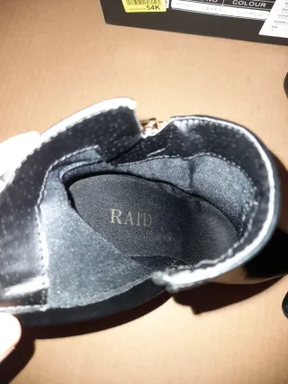 Botines RAID negros tacón cremallera