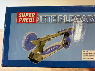 Patinete infantil azul y plateado