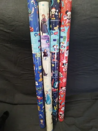 Papel de regalo Disney varios personajes