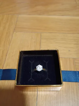 Anillo de compromiso oro y plata