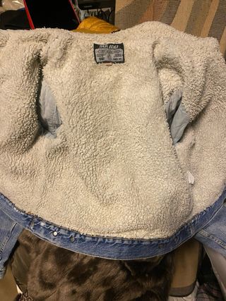 Chaqueta vaquera con forro de borrego