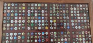 Chapas de cava coleccionismo midas 1m*1m