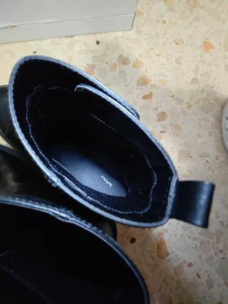 Botines negros mujer