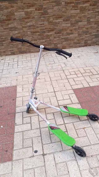 Patín 3 Ruedas Infantil. Marca Cruiser, calidad.