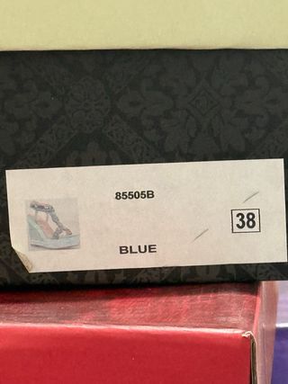 Sandalias cuña verde y doradas