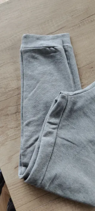 Pantalones chándal Nike grises skinny