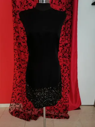 Vestido corto María José Navarro negro