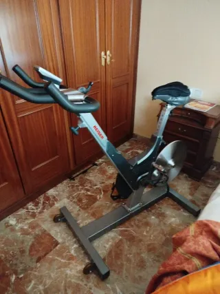 Bicicleta Estática Keiser M3