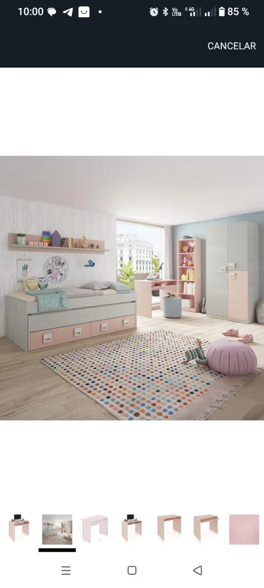 Tavolo per computer rosa