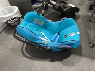 Urge venta!! Maxi-Cosi y Base Isofix