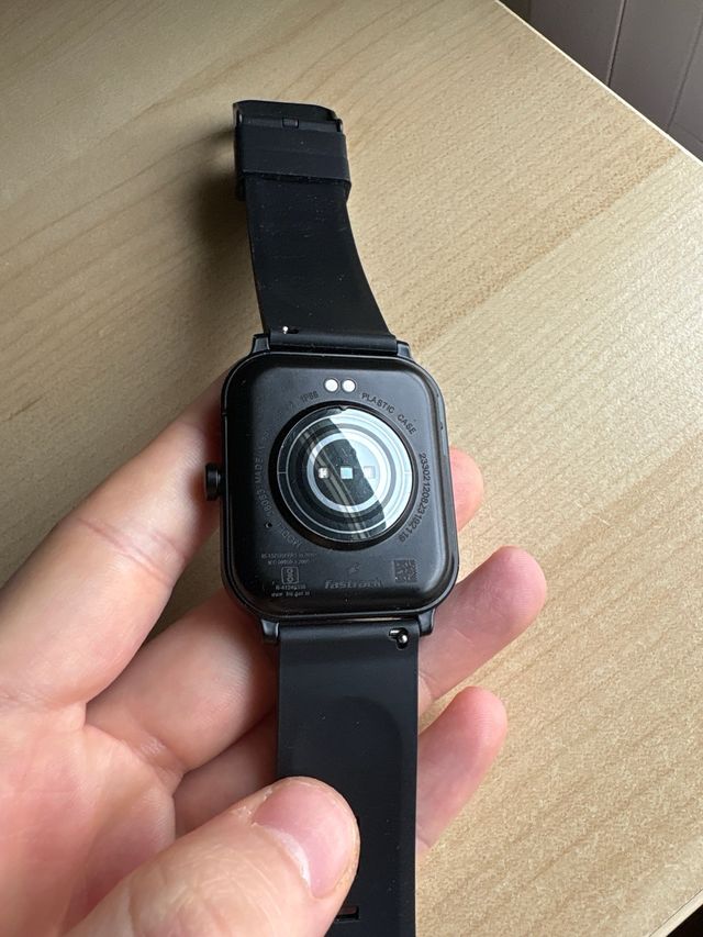 Reloj inteligente Fastrack Negro