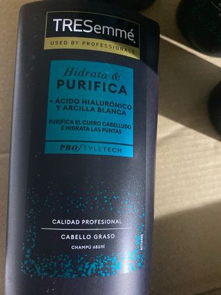 Champú TRESemmé Hidrata y Purifica 685ml
