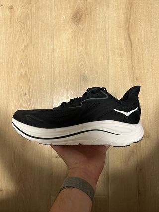 Hoka Clifton 10