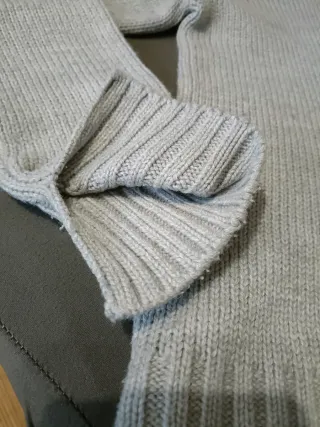 Jersey cuello vuelto gris