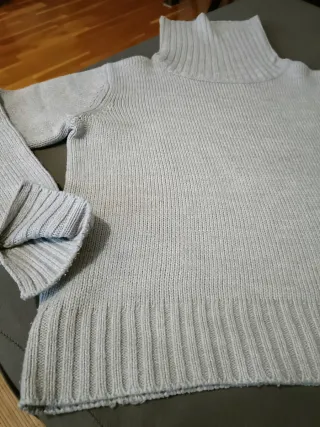 Jersey cuello vuelto gris