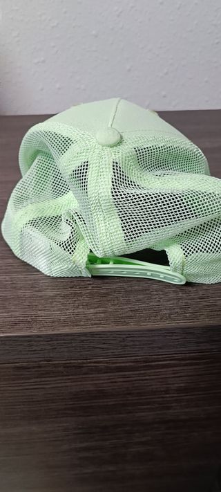 2 Gorras Nuevas (Nácar y Turquesa)