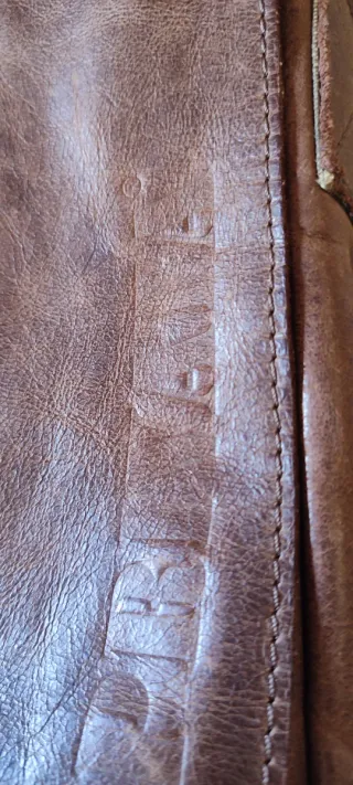 Bolso de piel para hombre Privata.