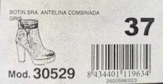 Botines Xti grises oscuros con brillos