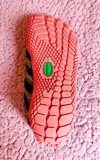 Zapatillas SAGUARO Negras y Rosas