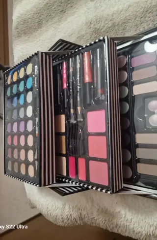 Estuche de maquillaje profesional