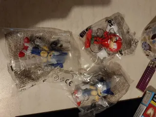 Personaggi vari - 2 euro cad.