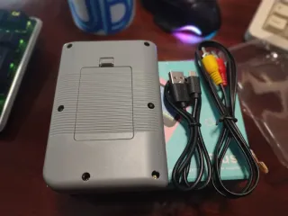 Consola Portátil 8 Bits 500 Juegos