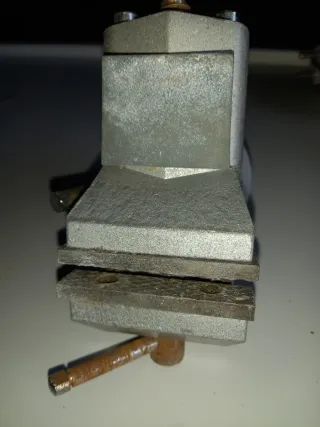 Morsa de banco de metal