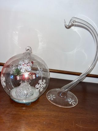 Palla di vetro con Babbo Natale luminosa