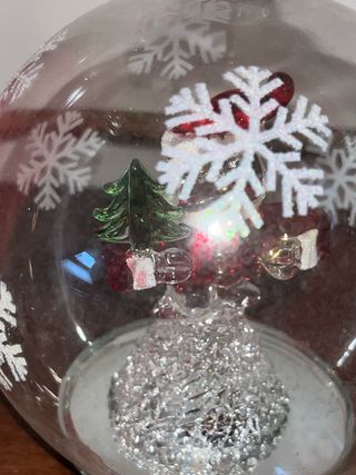 Palla di vetro con Babbo Natale luminosa