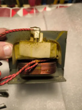 Transformador Microondas WEILI XB-701