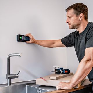 Detector profesional Bosch GMS 12027