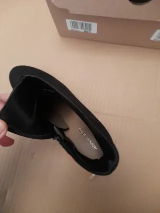 Botines negros tacón madera