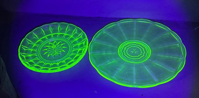 Pareja platos cristal verde