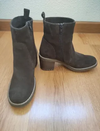 Botines marrones Anna Field tacón