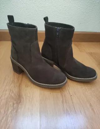 Botines marrones Anna Field tacón