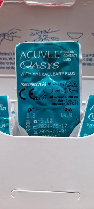 Lentillas ACUVUE OASYS con HYDRACLEAR PLUS