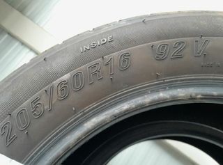 1153760 205/60/16 92v neumático peugeot 407 st